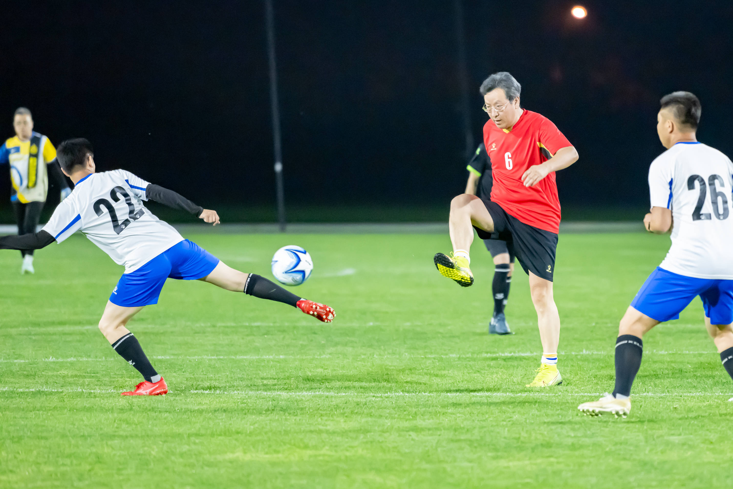 正在争夺冠 正在争夺冠