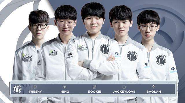 球的顶尖球 球的顶尖球