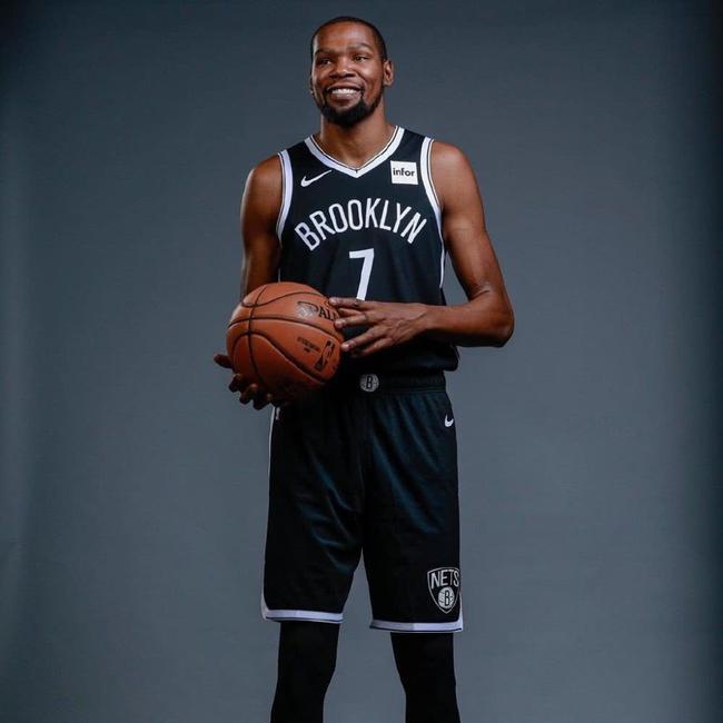 炸裂开局和 炸裂开局和